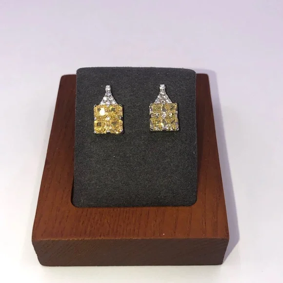 2ct Canary Earrings - Picture 3 of 12
